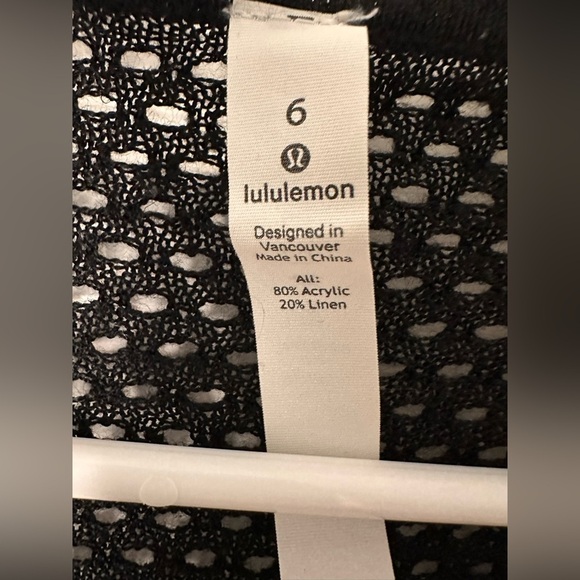 Lululemon Still Movement Sweater
Black Vneck - Picture 5 of 8